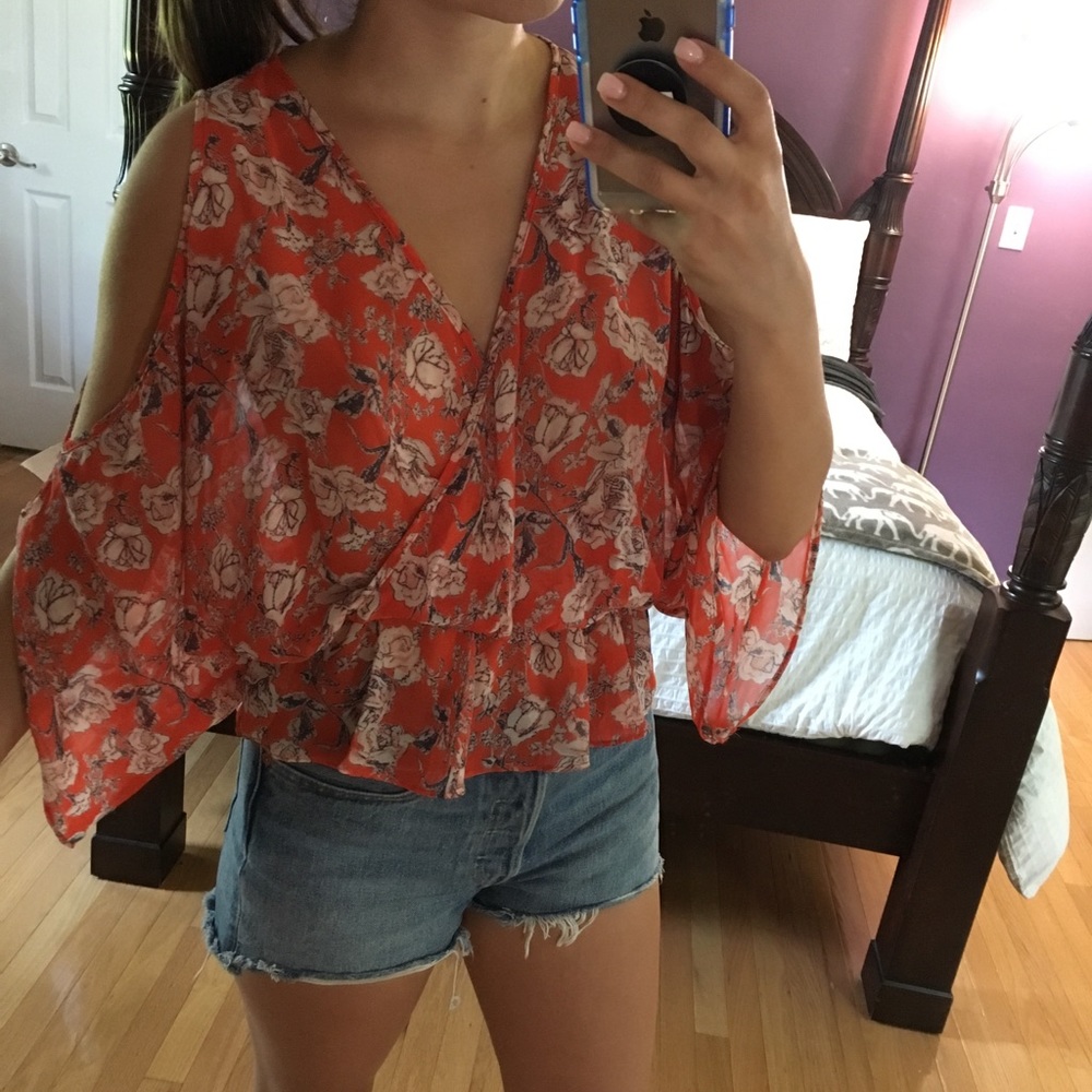 Floral peplum top